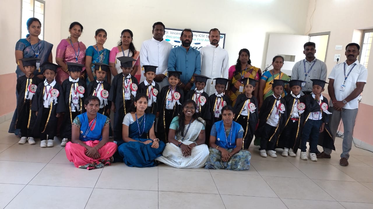 KG - Graduation Day
